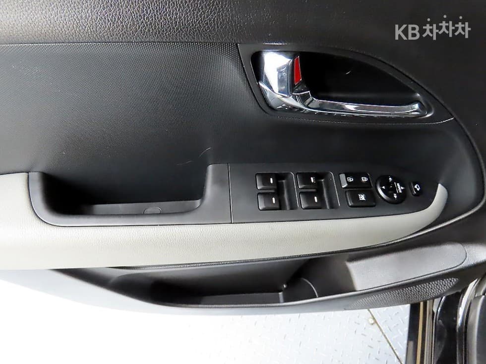 Kia The New (facelift) Ray (van)1.0 Gasoline Prestige - 11