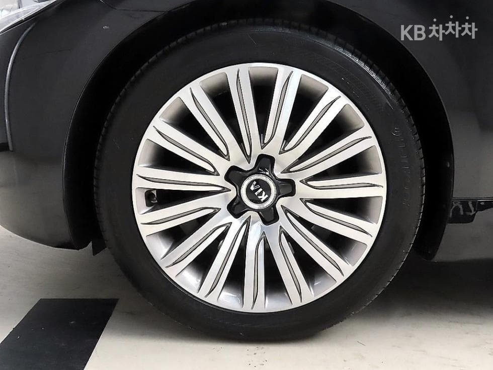 Киа K93.3 GDI 이그제큐티브 - 20