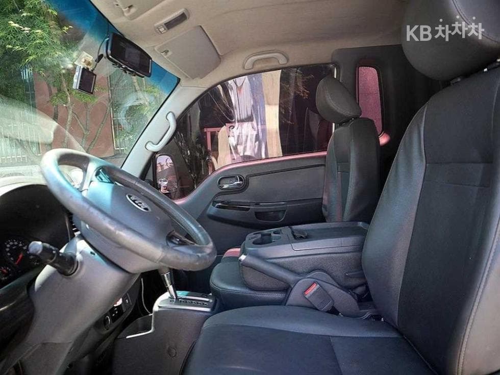 Kia Bongo 3 (light truck)1 Ton King Cab Extra Long CRDi Luxury - 7