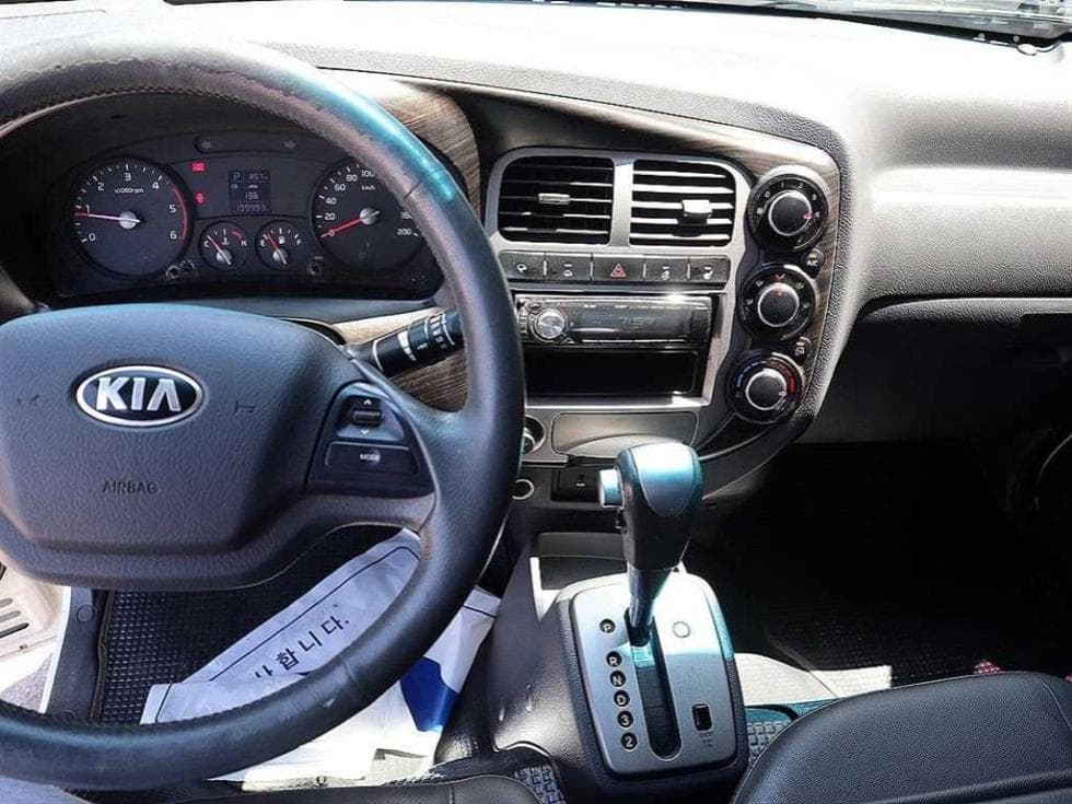 Kia Bongo 3 (light truck)1 Ton King Cab Extra Long CRDi Luxury - 10