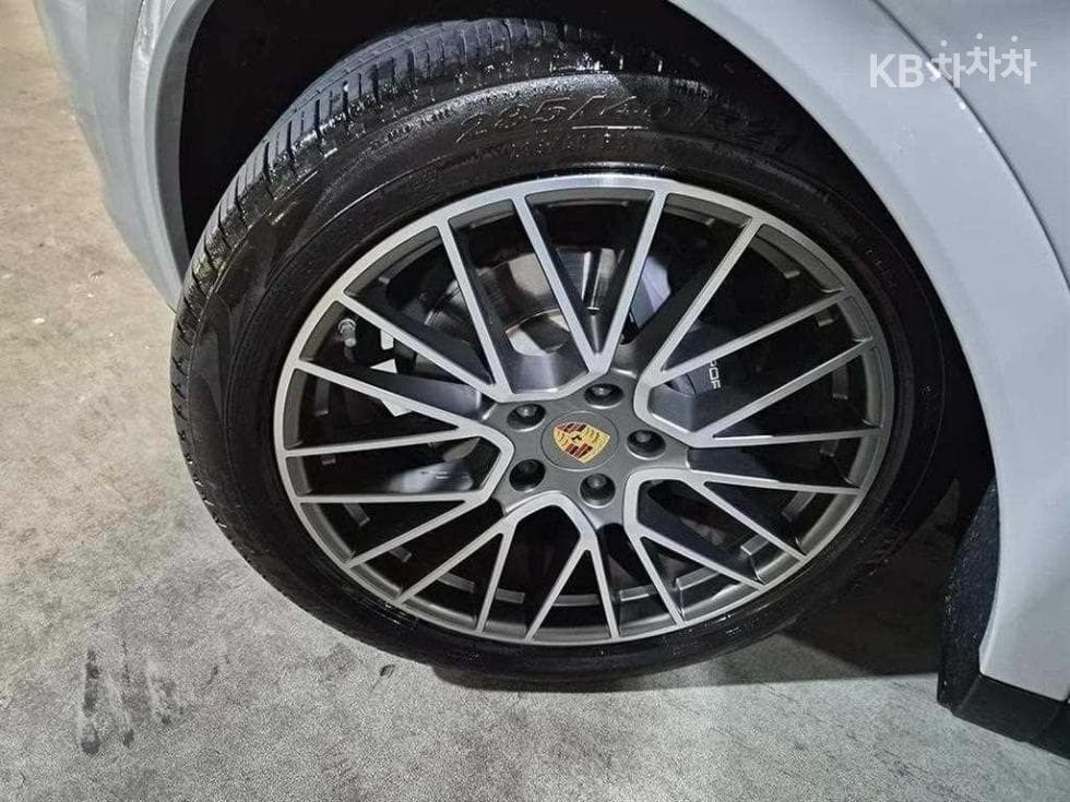 Porsche Cayenne(9Y0)3.0 Coupe Standard - 20