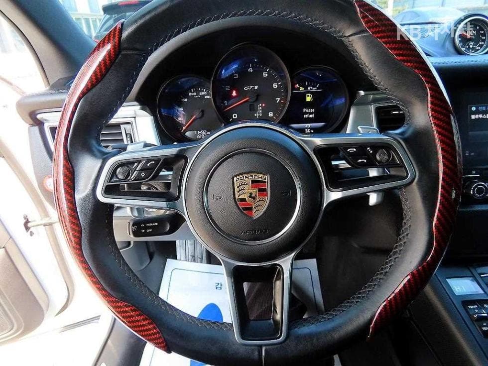 Porsche 마칸3.0 GTS - 8