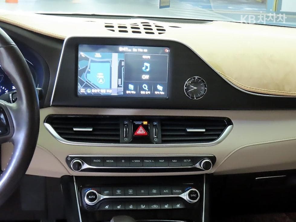 Хюндай Grandeur (Azera)IG2.4 Premium Специал (специален признак/издание) - 11