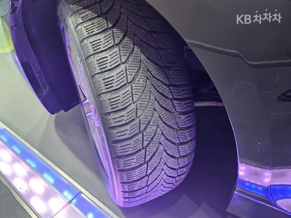 Хюндай Grandeur (Azera)IG2.4 Premium Стандартен - 23