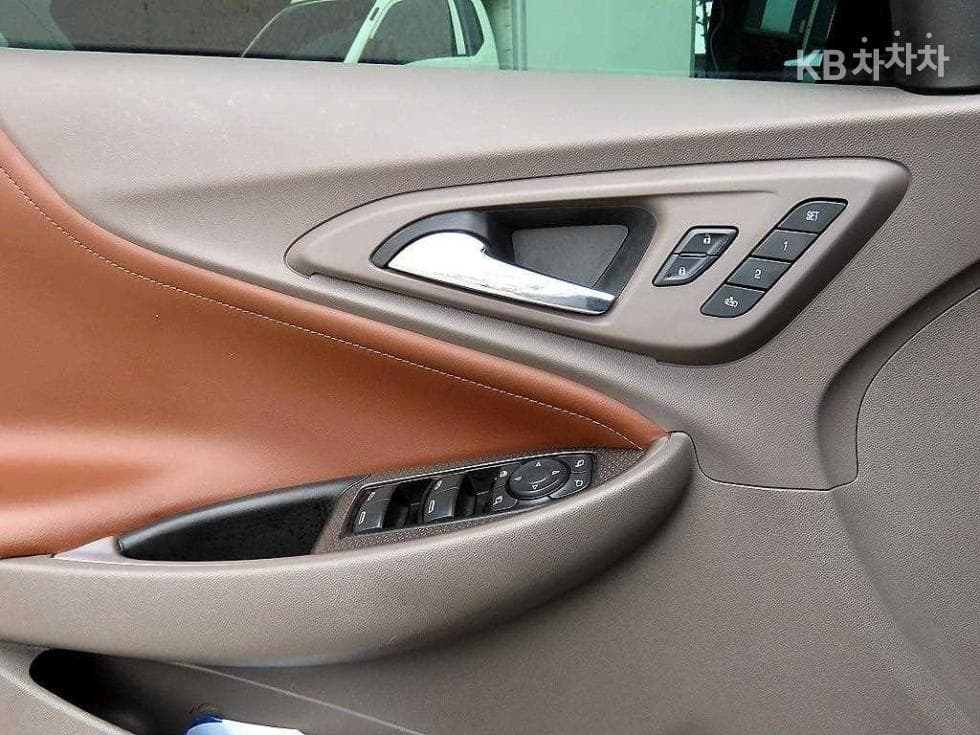 GM Korea All New Malibu2.0 Turbo LT Premium - 11