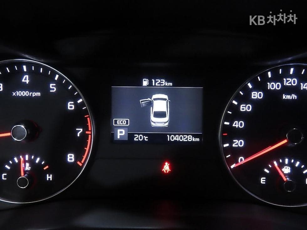 Kia All New K31.6 Gasoline Prestige - 9