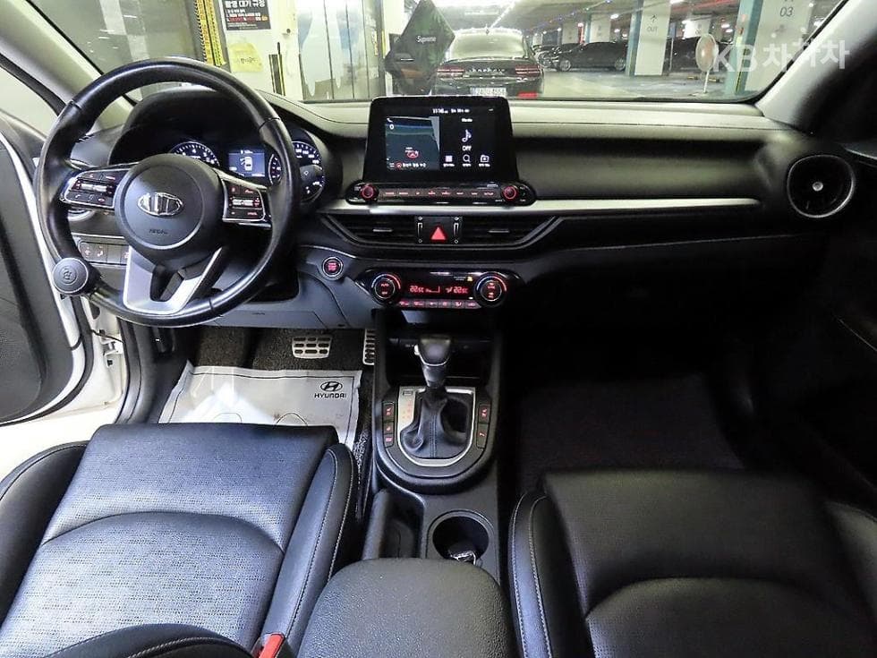 Kia All New K31.6 Gasoline Prestige - 10