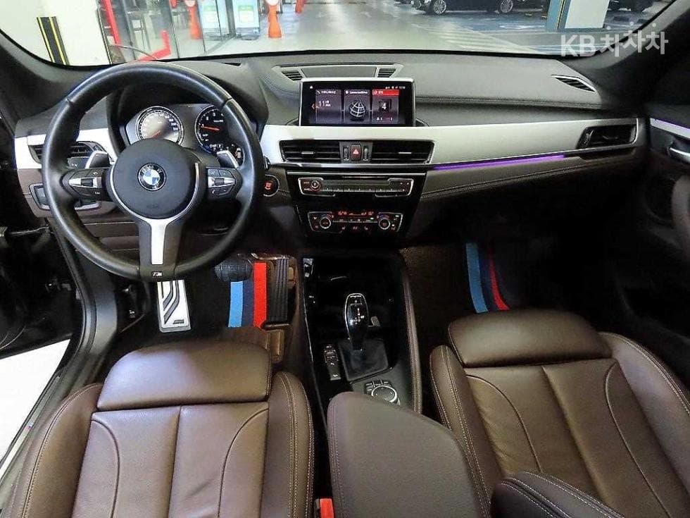 BMW X1 (F48)xDrive 20i M Sport Package - 10