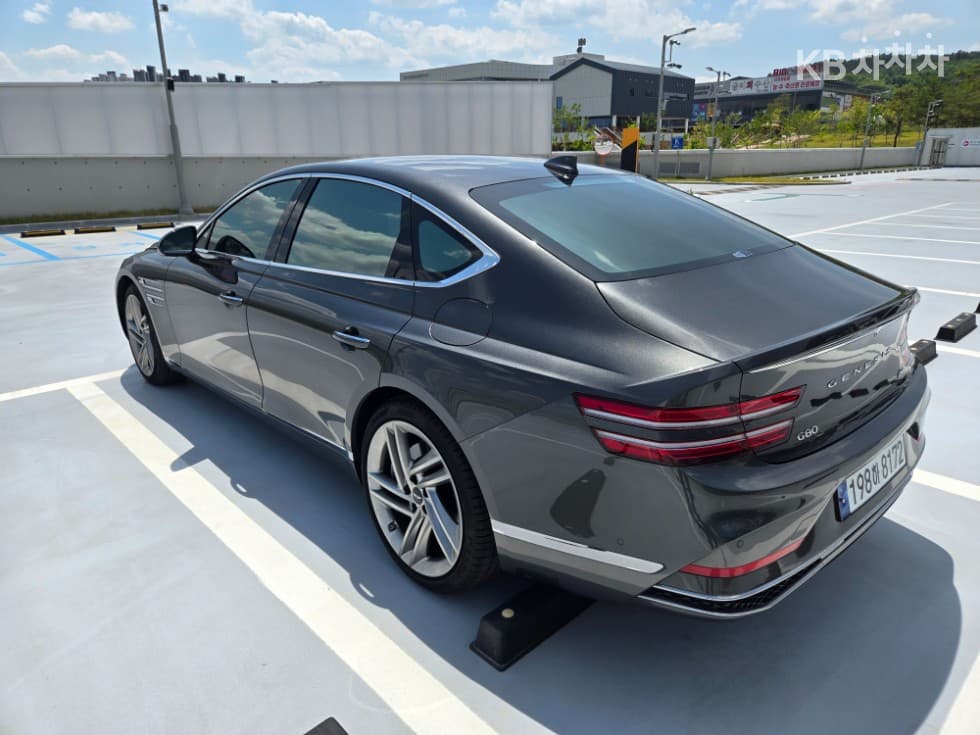 Genesis G80(RG3)2.5 Turbo Gasoline Direct Injection AWD - 3