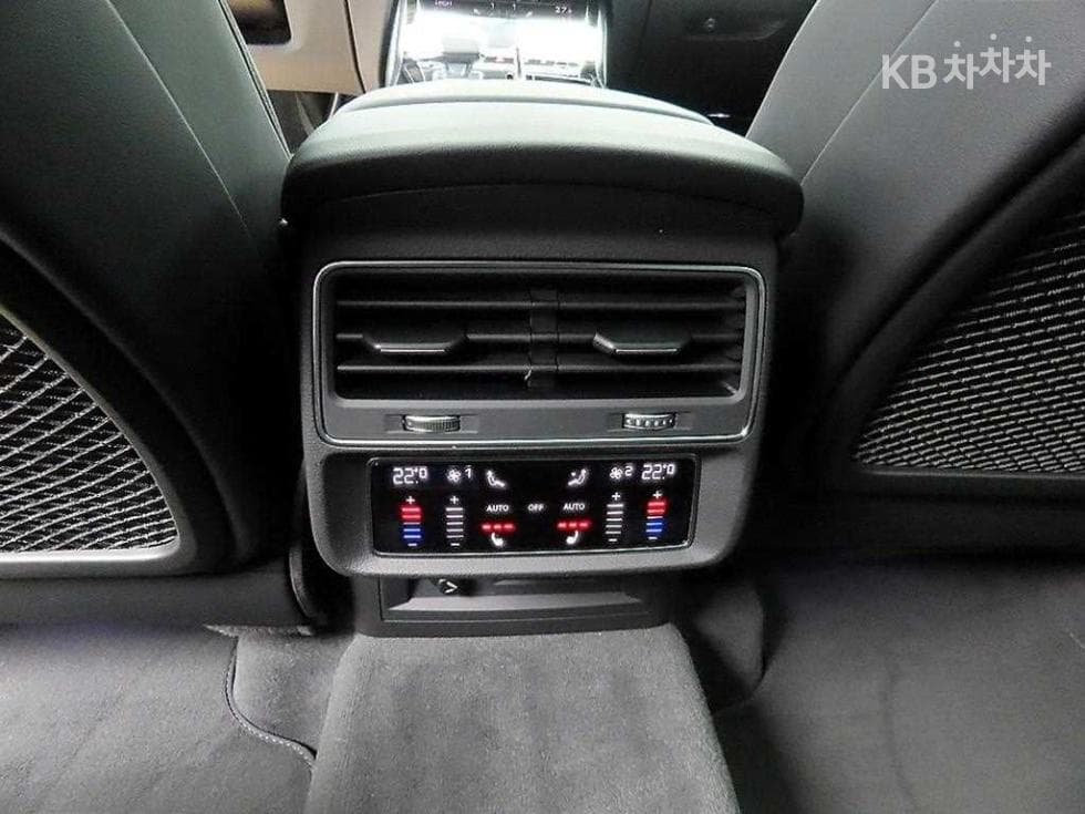 Ауди Нов Q73.0 55 TFSI Quattro Premium - 16