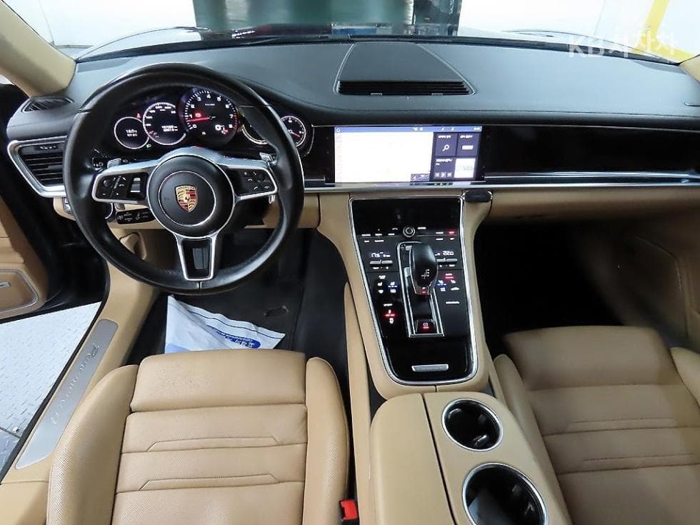 Porsche 파나메라 (971)3.0 4 Standard - 7