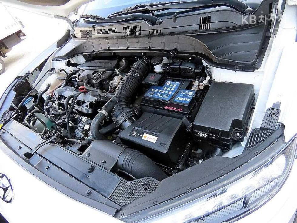 Hyundai The New (facelift) Kona1.6 Gasoline Turbo 2WD Smart - 18