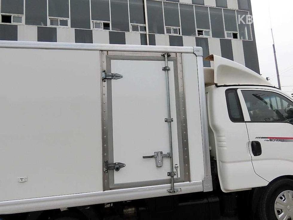 Kia The New (facelift) Bongo 3 (light truck)냉동Top (Cargo)차 1 Ton 표준형 표준캡 Extra Long L - 7