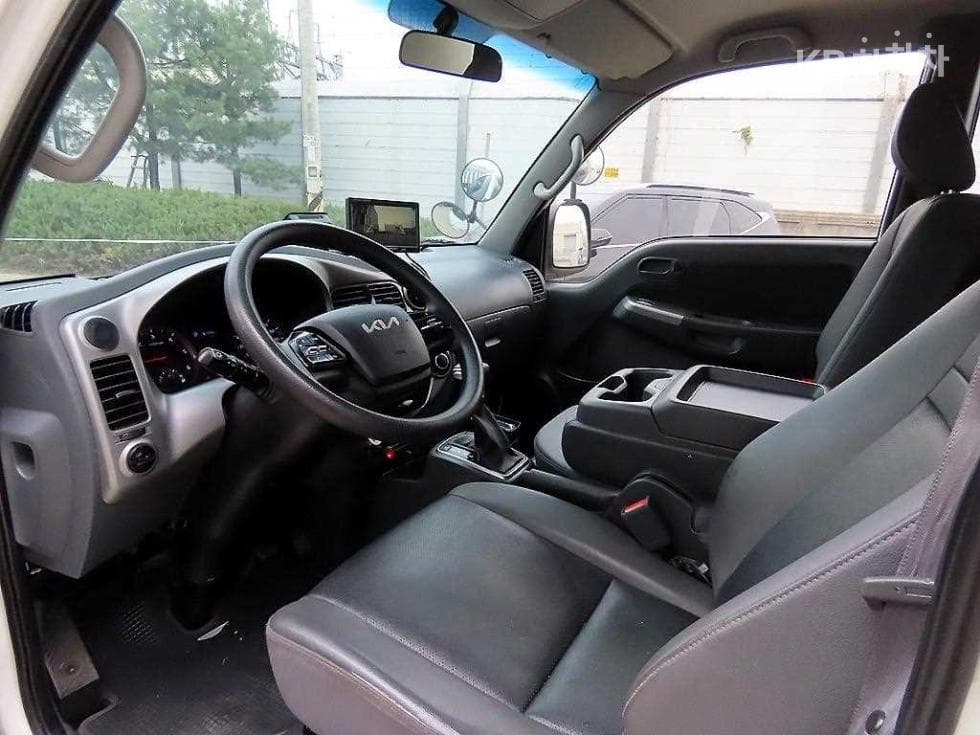 Kia The New (facelift) Bongo 3 (light truck)냉동Top (Cargo)차 1 Ton 표준형 표준캡 Extra Long L - 9