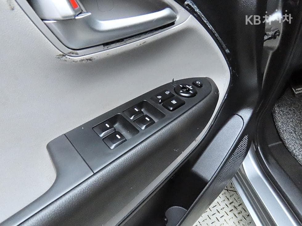 Kia The New (facelift) Kia Ray (van) Van1.0 Gasoline Van 2-seater Prestige Special (special feature/edition) - 14