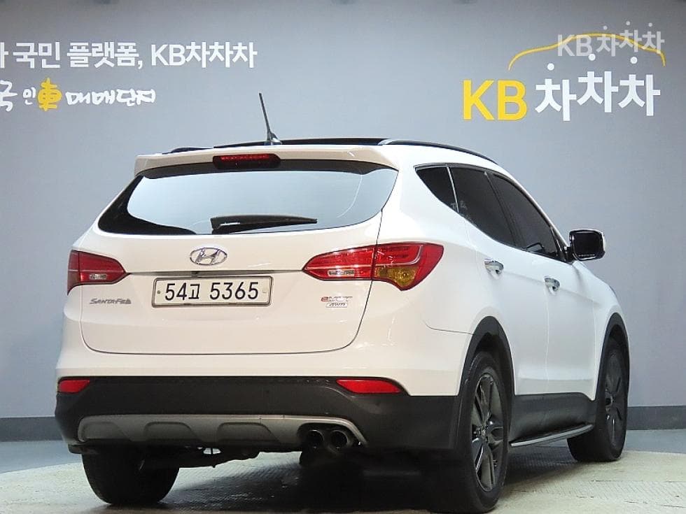 Hyundai Santa Fe DMHyundai R-engine 2.0 diesel 2WD EXCLUSIVE Standard - 2