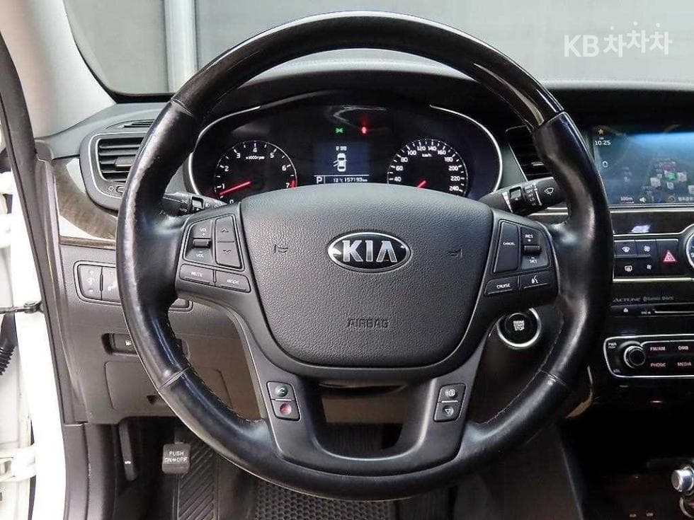 Киа The New (фейслифт) K72.4 GDI Престиж Специал (специален признак/издание) - 9
