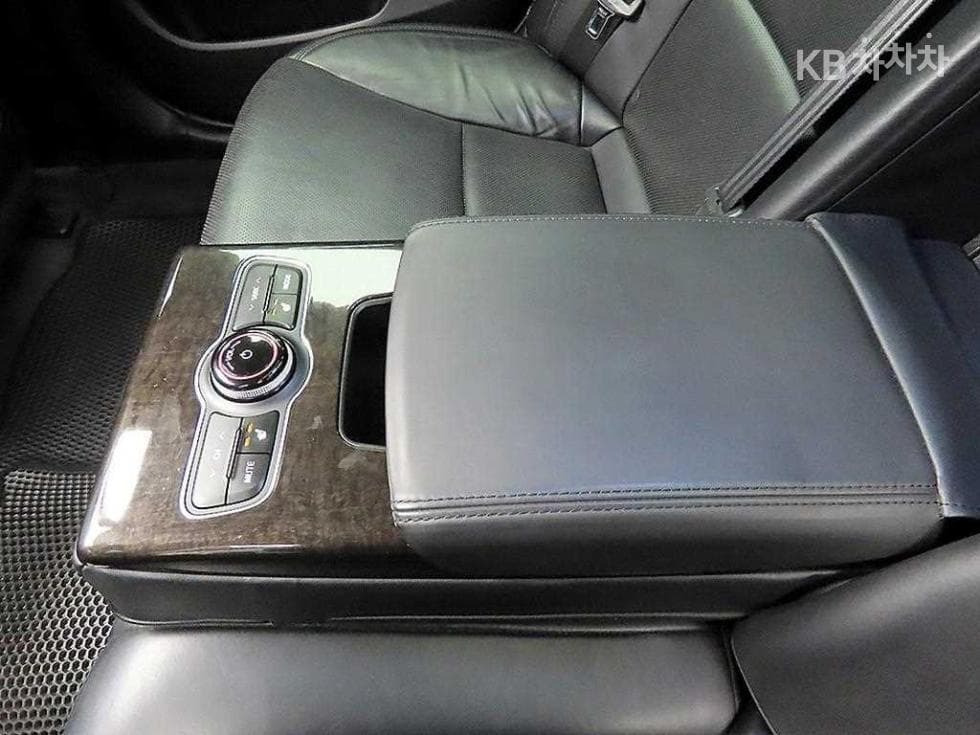 Киа The New (фейслифт) K72.4 GDI Престиж Специал (специален признак/издание) - 15