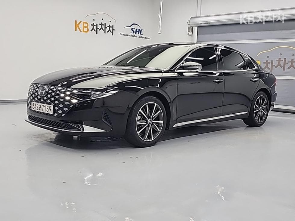 Hyundai The New (facelift) Grandeur (Azera) 2.5 Exclusive - Image 1