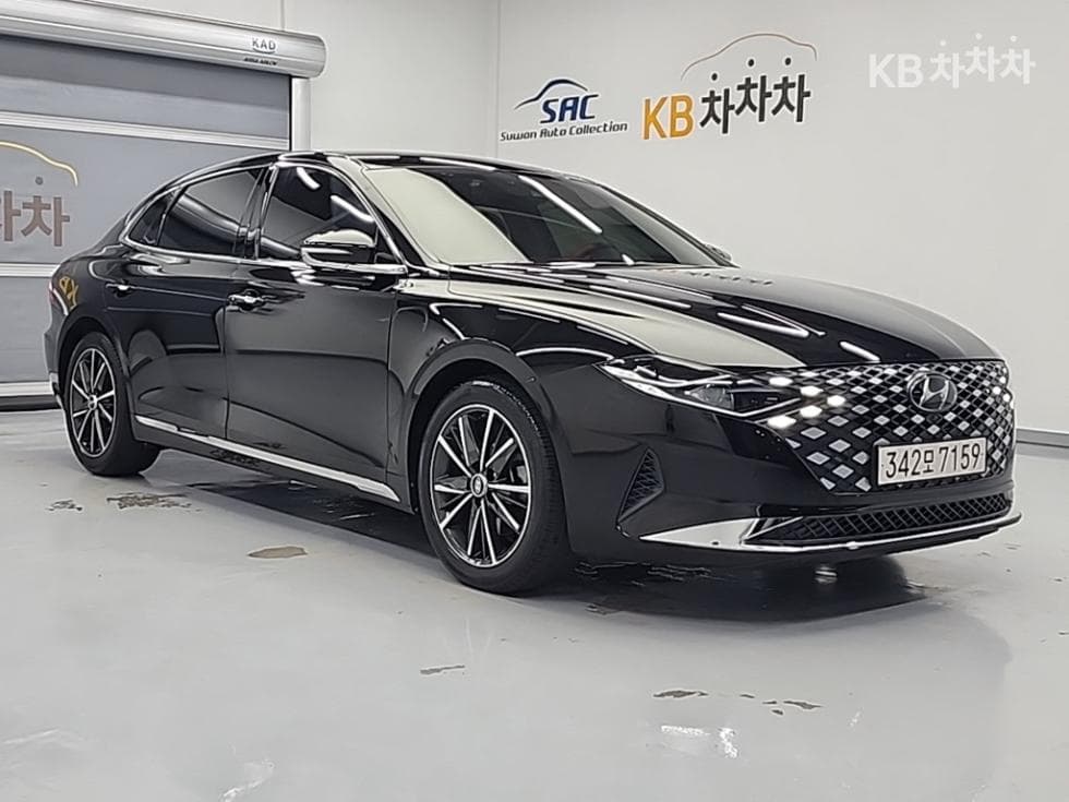 Hyundai The New (facelift) Grandeur (Azera)2.5 Exclusive - 4