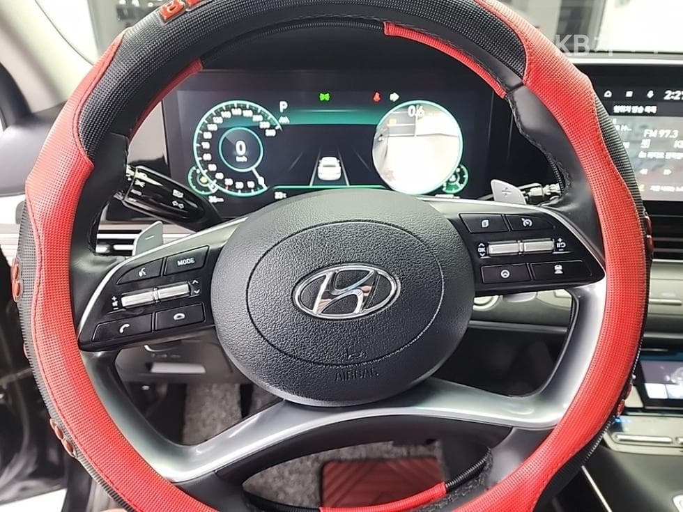 Hyundai The New (facelift) Grandeur (Azera)2.5 Exclusive - 9