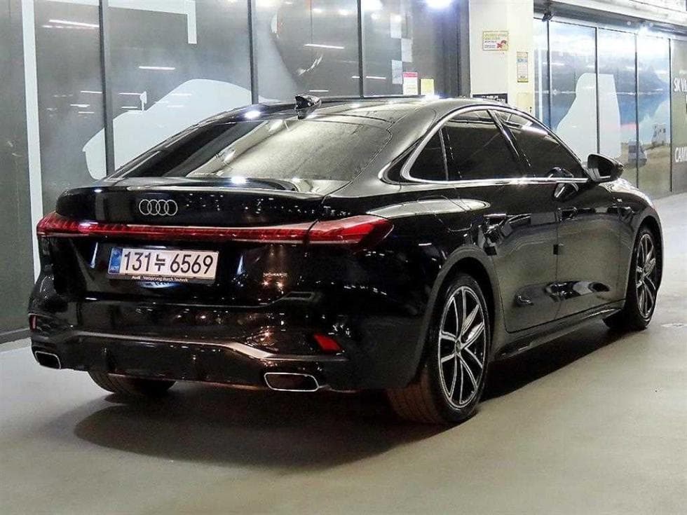 Ауди A5(B10)40 TFSI Quattro S-Line - 4