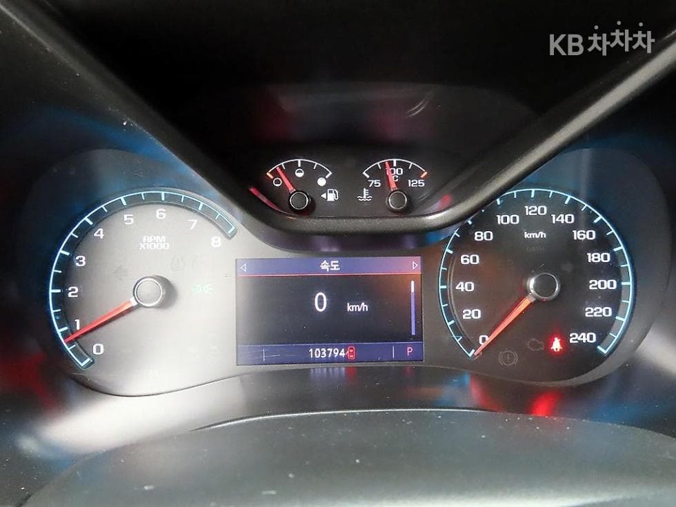 Джи Ем Корея Real New Colorado3.6L V6 4x4 Extreme-X - 8