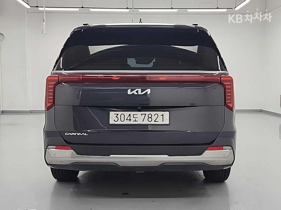 Kia The New (facelift) Carnival 4th generationD2.2 7-seater (Limousine) Signature - 3