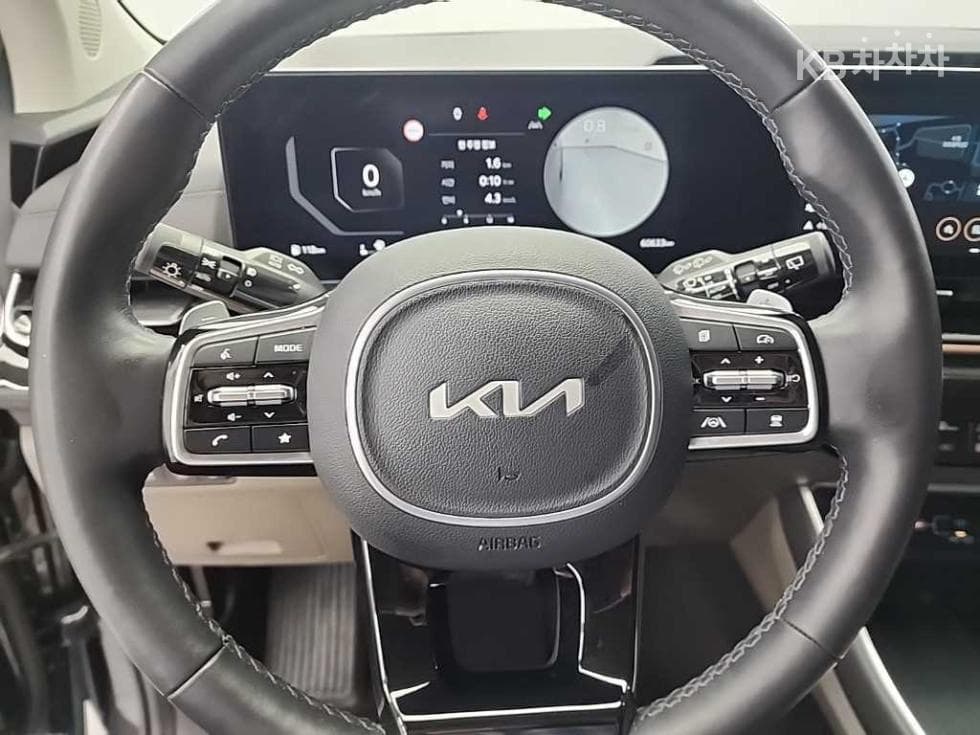 Kia The New (facelift) Carnival 4th generationD2.2 7-seater (Limousine) Signature - 9