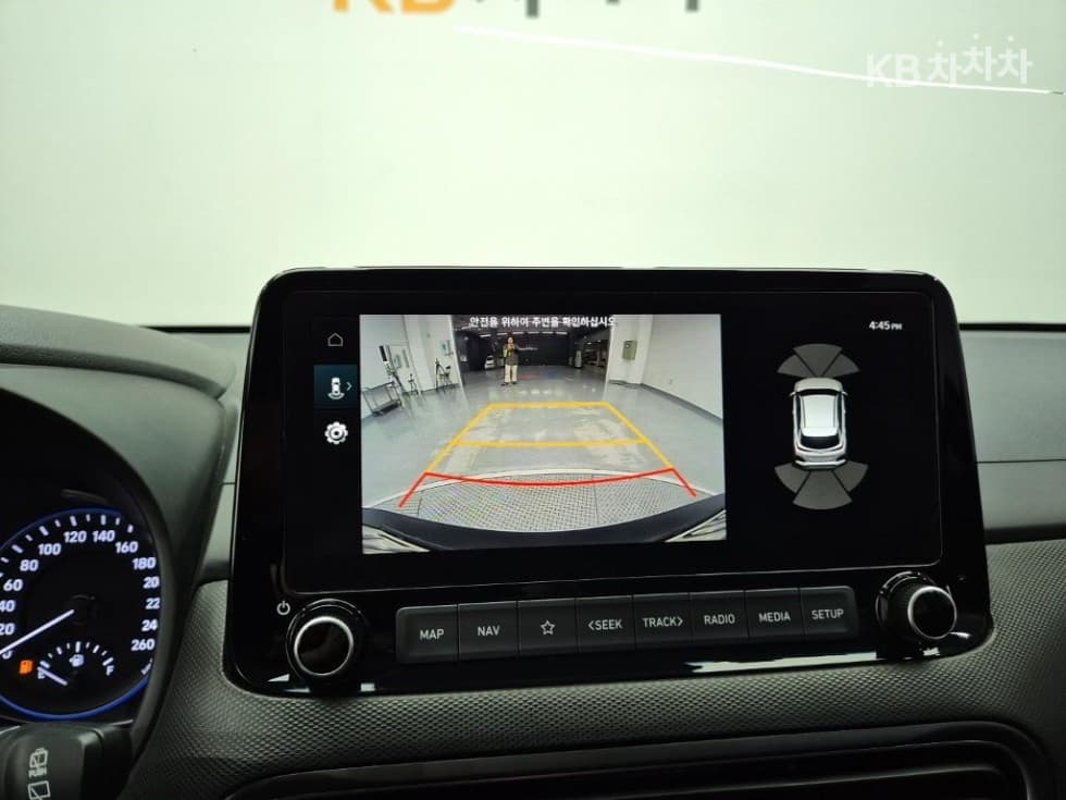 Хюндай The New (фейслифт) Kona1.6 Бензин Турбо 2WD Смарт - 11
