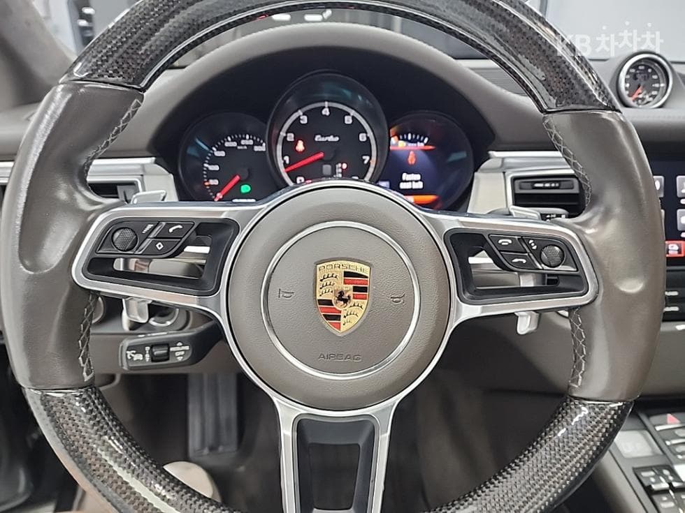 Porsche 마칸3.6 Turbo - 9