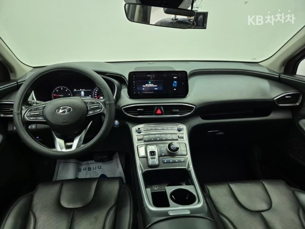 Hyundai The New (facelift) Santa Fe TMDiesel 2.2 2WD Premium 초이스 - 8