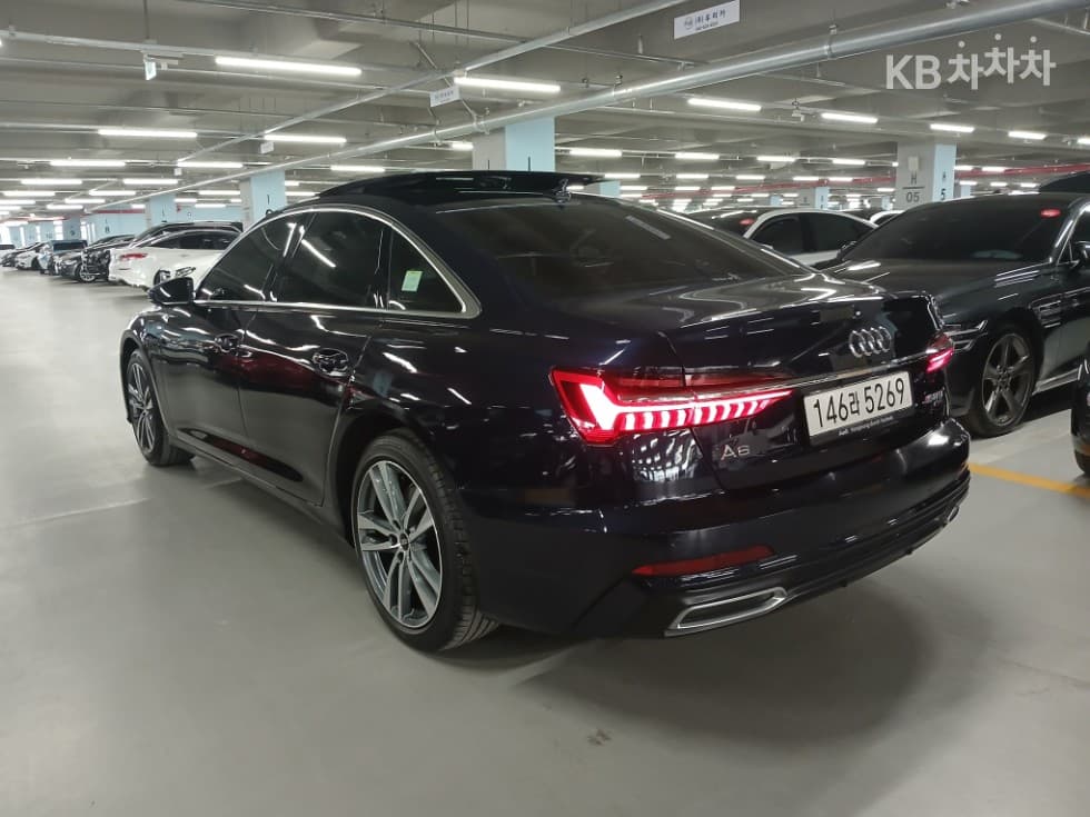 Ауди A6(C8)45 TFSI Quattro Premium - 4