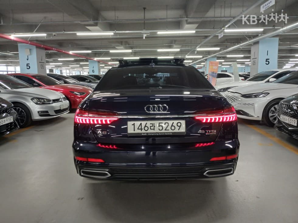 Ауди A6(C8)45 TFSI Quattro Premium - 3