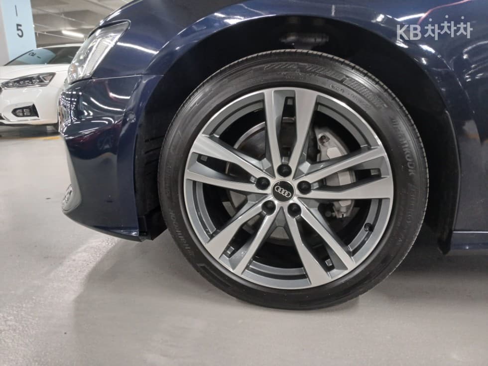 Ауди A6(C8)45 TFSI Quattro Premium - 7