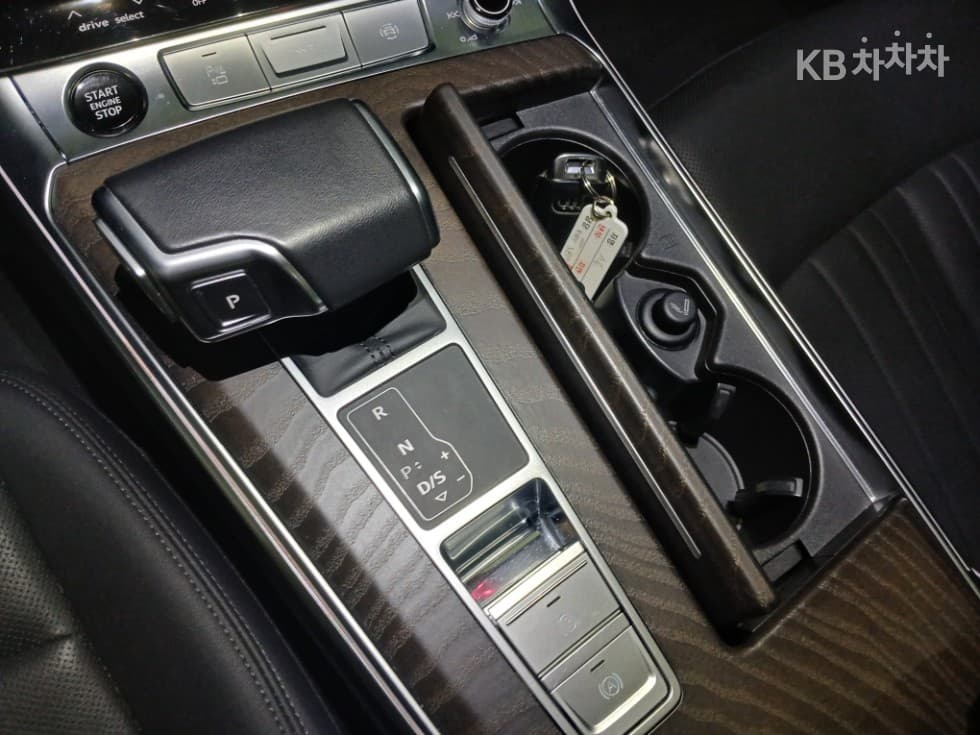 Ауди A6(C8)45 TFSI Quattro Premium - 18