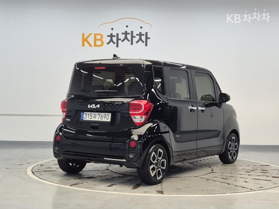 Kia The New (facelift) Ray (van)1.0 Gasoline Signature - 3