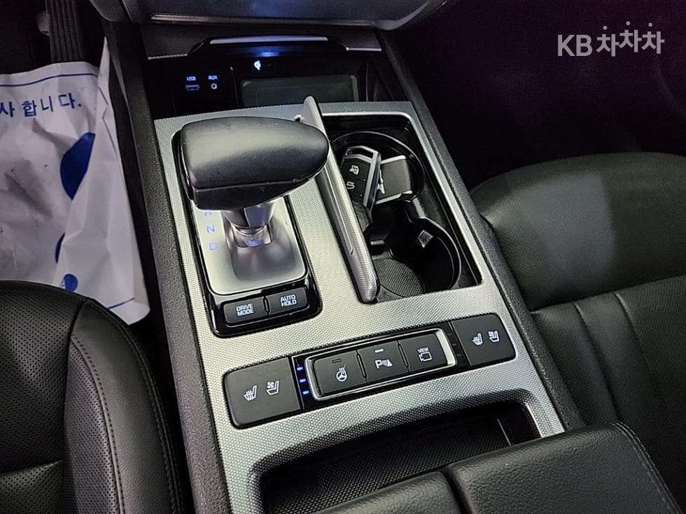 Genesis G803.3 GDI AWD Luxury - 8
