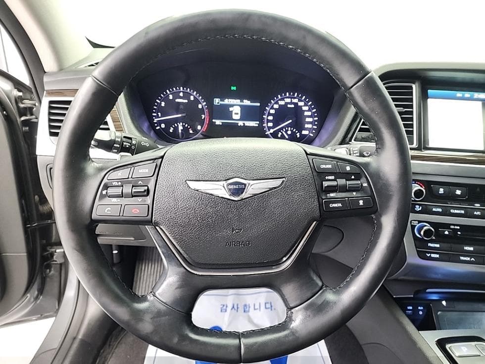 Genesis G803.3 GDI AWD Luxury - 9