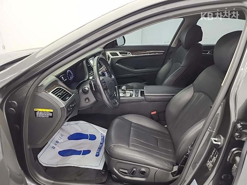 Genesis G803.3 GDI AWD Luxury - 11