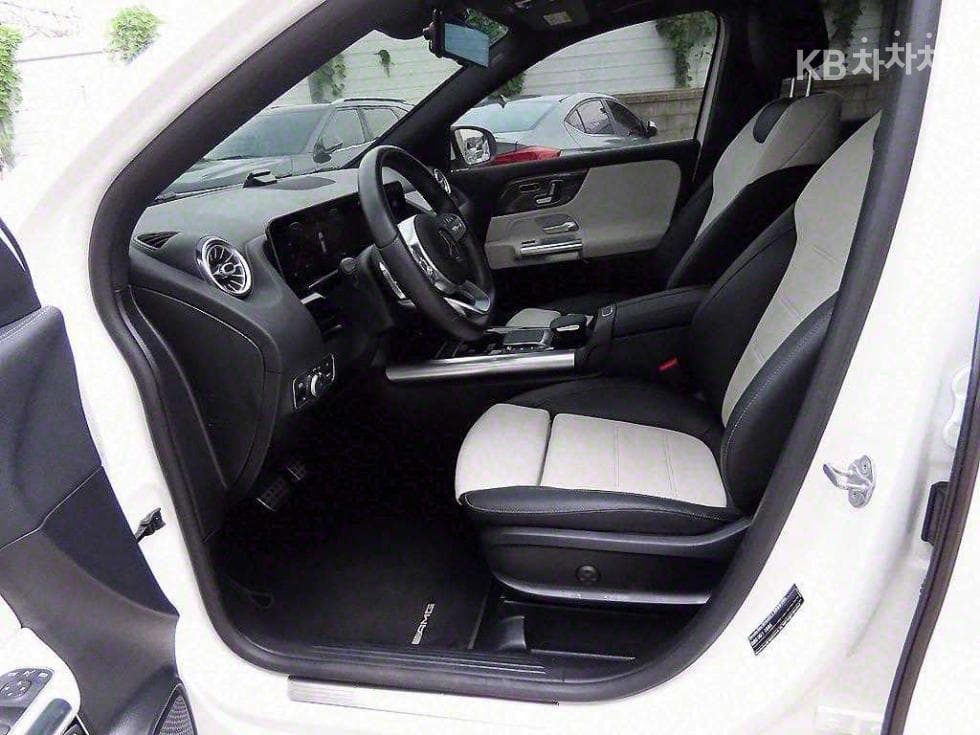Mercedes-Benz GLA H247250 4Matic Стандартен - 5
