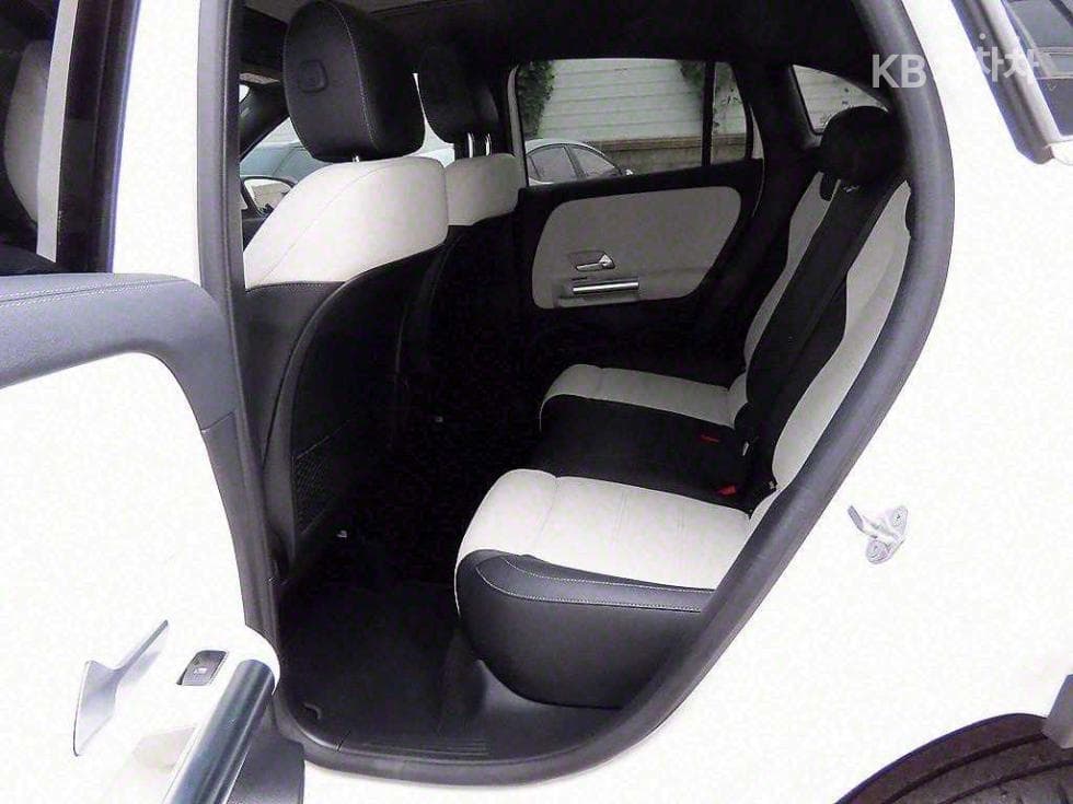 Mercedes-Benz GLA H247250 4Matic Стандартен - 6