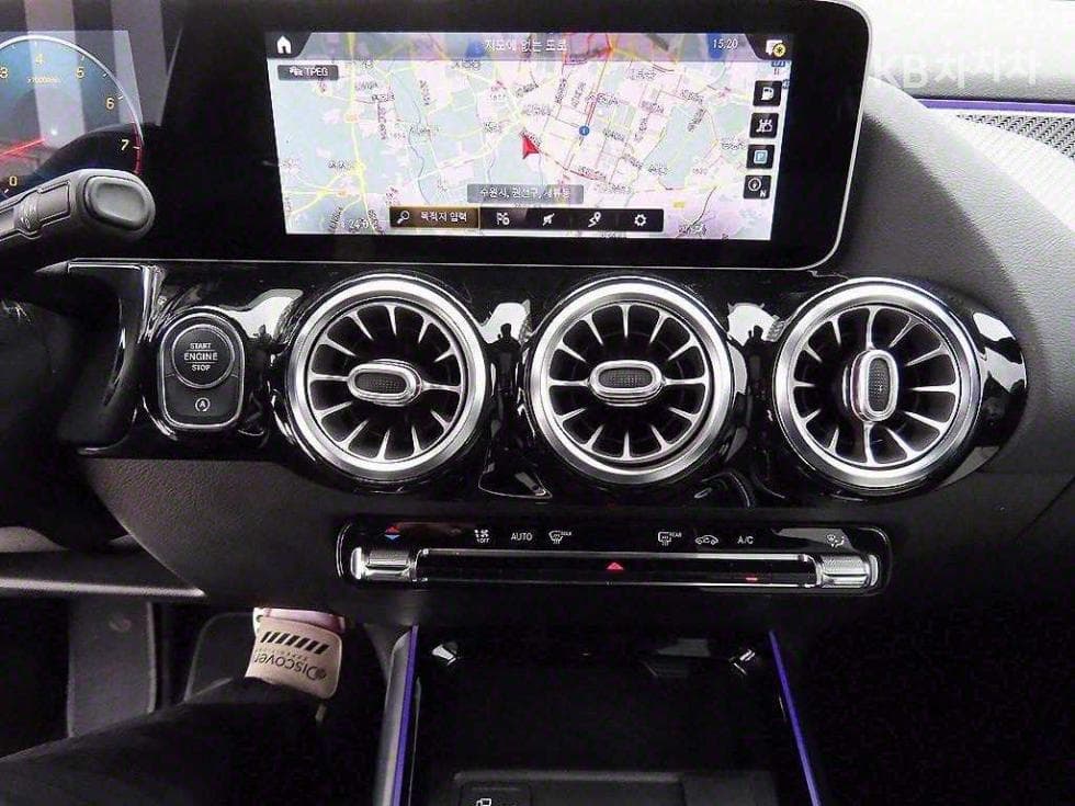 Mercedes-Benz GLA H247250 4Matic Стандартен - 14