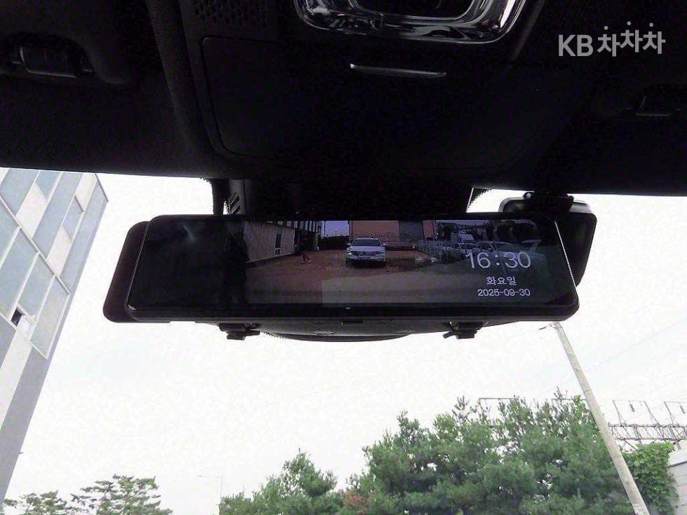 Mercedes-Benz GLA H247250 4Matic Стандартен - 16