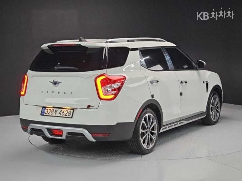 KG Mobility Tivoli Air4WD RX - 4