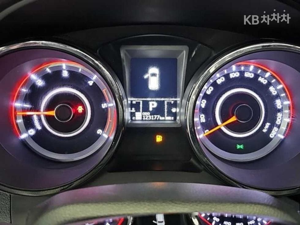KG Mobility Tivoli Air4WD RX - 7