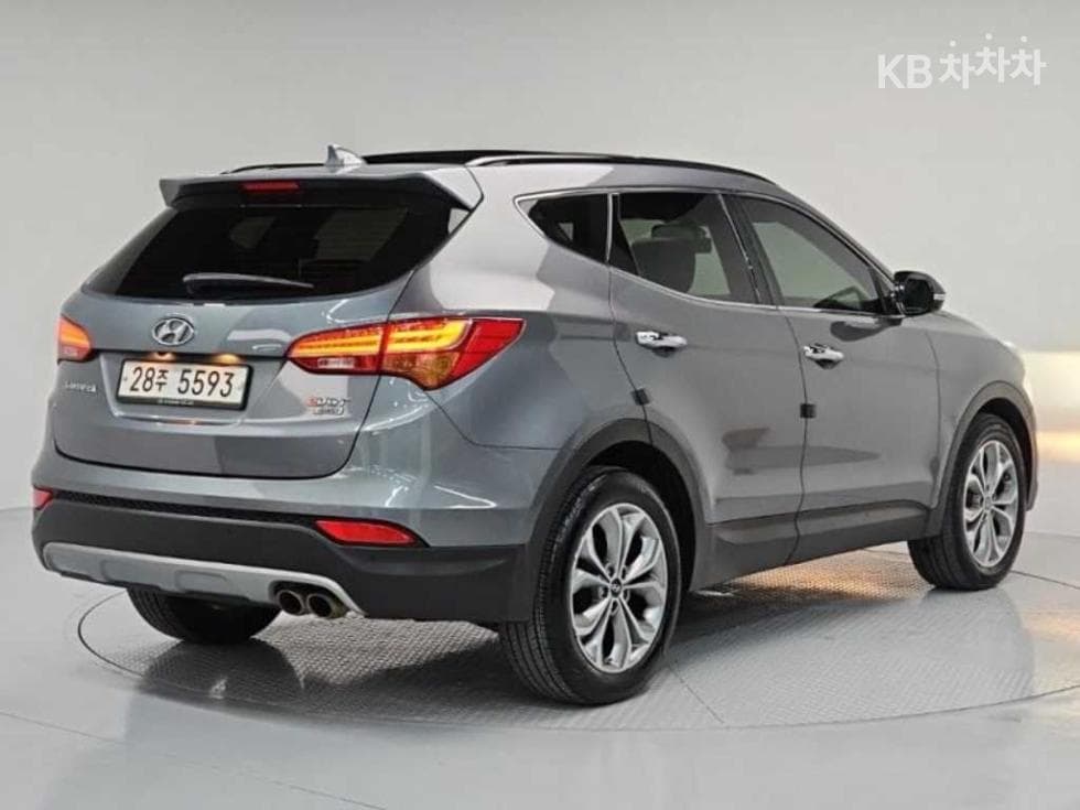 Хюндай Санта Фе DMХонда R-двигател 2.0 дизел 4x4 PREMIUM - 4
