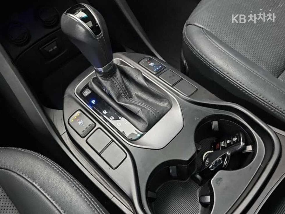 Хюндай Санта Фе DMХонда R-двигател 2.0 дизел 4x4 PREMIUM - 12