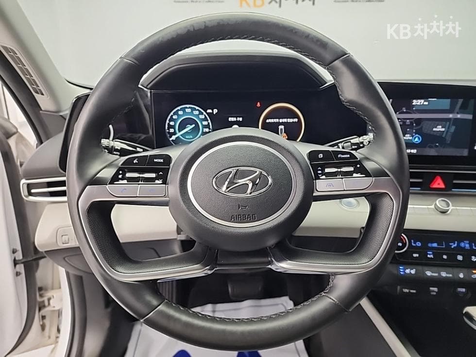 Hyundai All New Avante (Elantra)(CN7)1.6 Gasoline Modern - 9