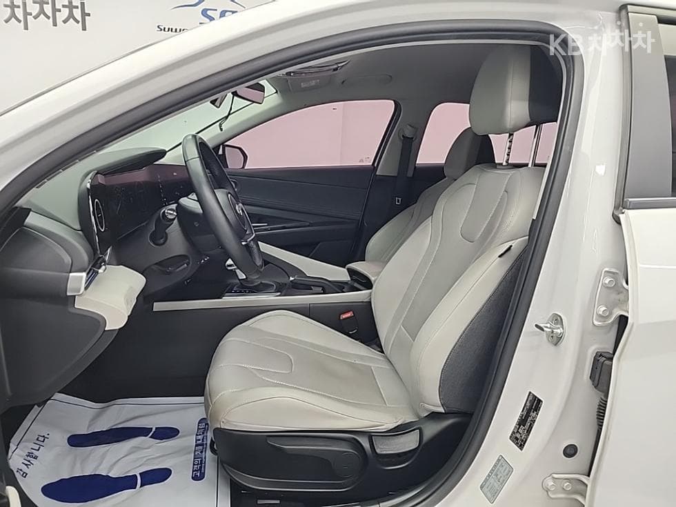 Hyundai All New Avante (Elantra)(CN7)1.6 Gasoline Modern - 11